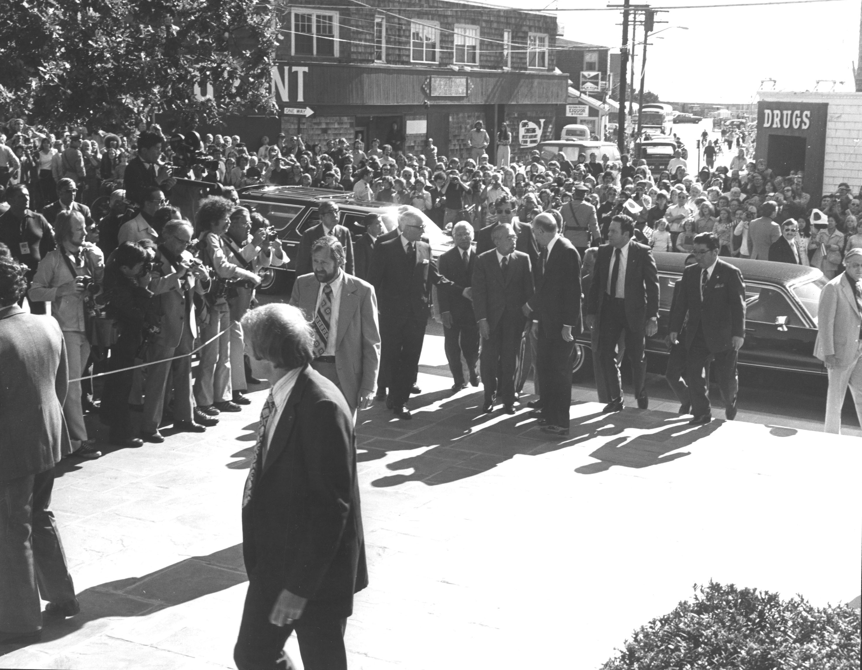 Hirohito arrives in Woods Hole