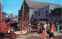 dockside crowd