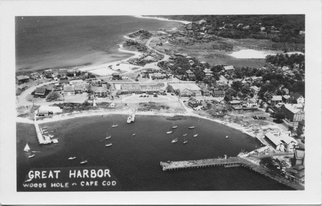Woods Hole Community Collection © 2002
Post Cards Box 1
Great Harbor
